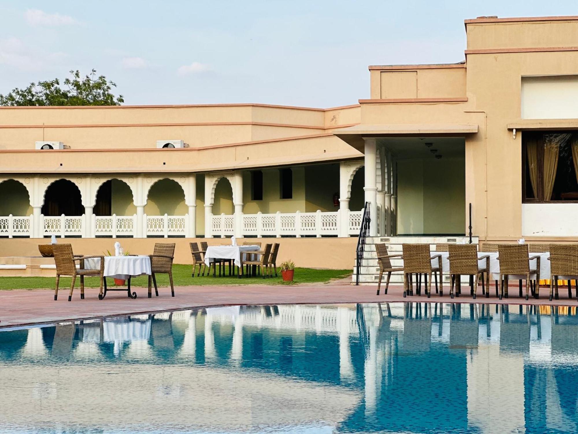 Heritage Resort Bikaner Buitenkant foto
