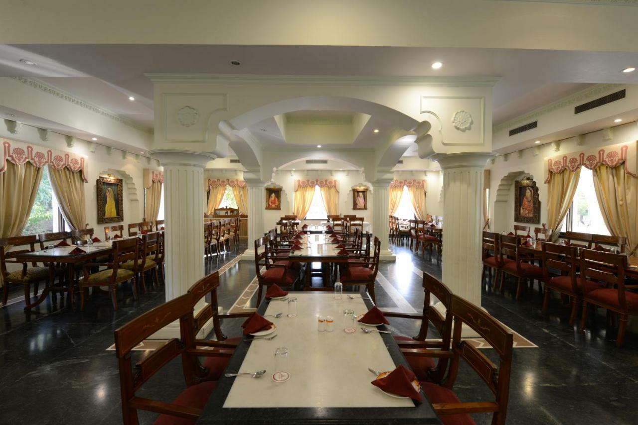Heritage Resort Bikaner Buitenkant foto