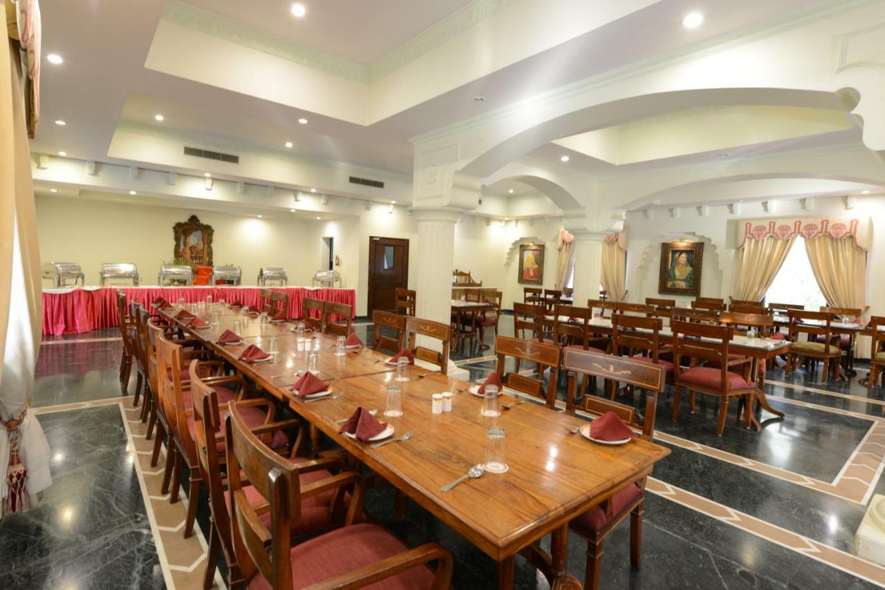 Heritage Resort Bikaner Buitenkant foto